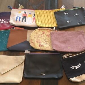 Ipsy Vibrant Cosmetic Bag Set